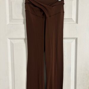 Aerie cross flare leggings